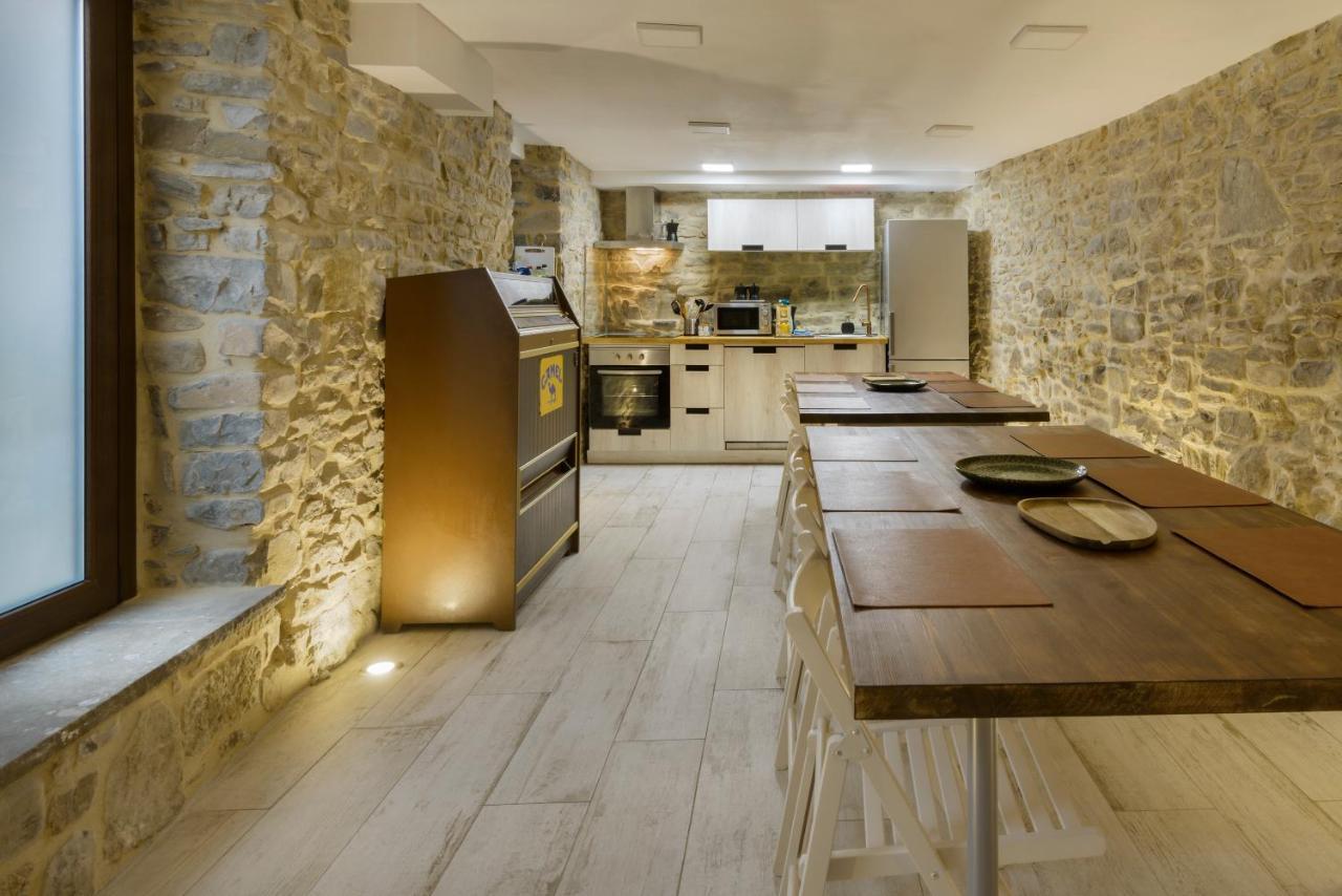 ホテル Casa Campanilla ハカ エクステリア 写真